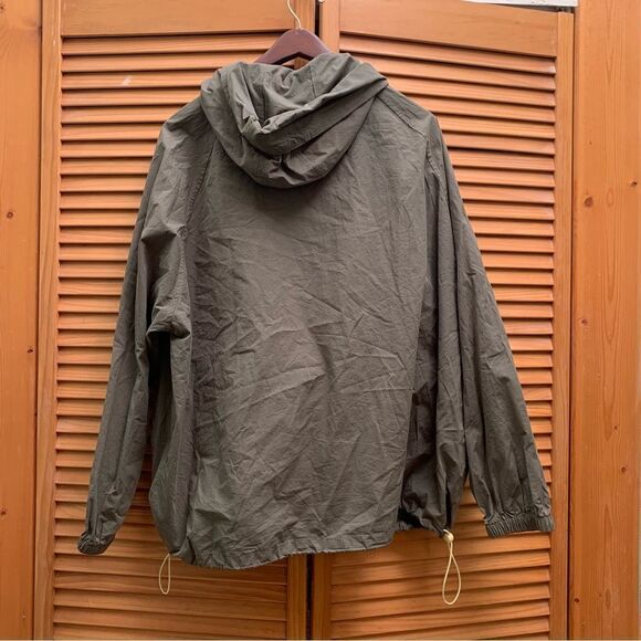 Fabletics Windbreaker Jacket size XL - Picture 4 of 5